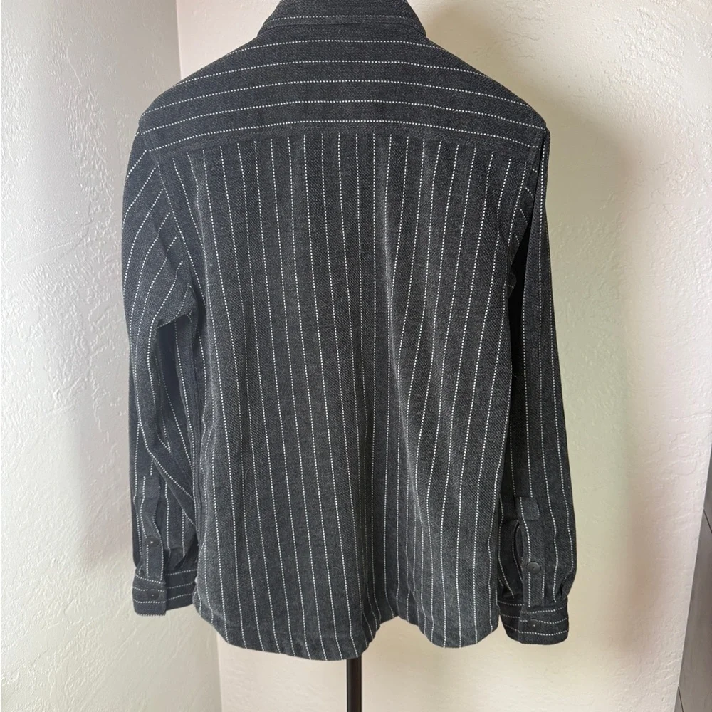 Undercut Authentic Casuals Rookie Edition Pinstripe Button Up Shirt Size L